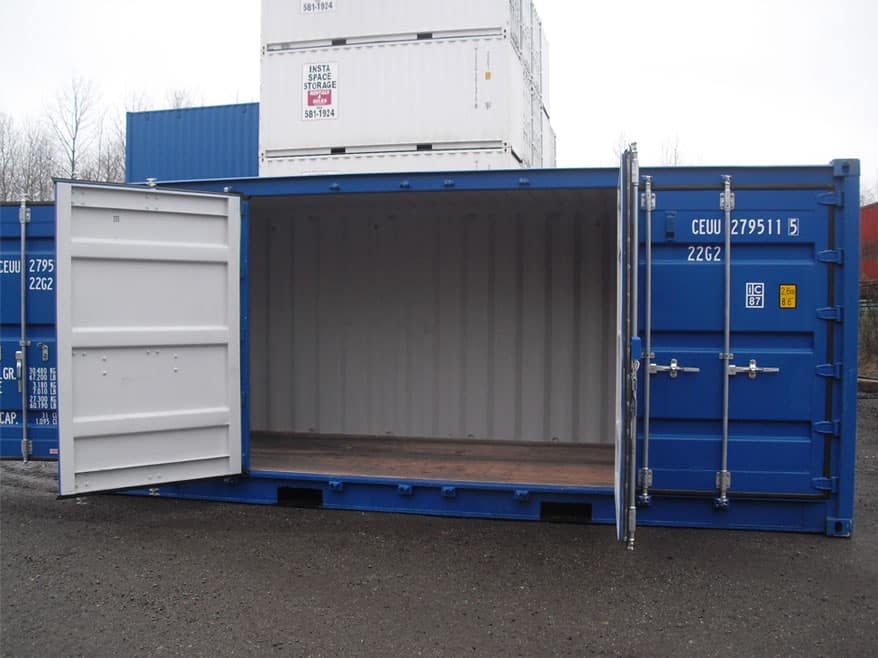 8 exemples de garages inventifs à base du container maritime GOLIAT